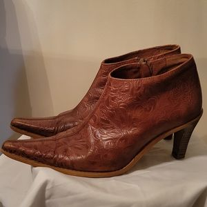 Zara Hand Tool Leather Booties Sz 39 in Cognac